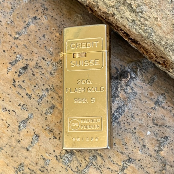 Vintage Japanese Made Credit Suisse Gold Bar Lighter GUC - Picture 2 of 13